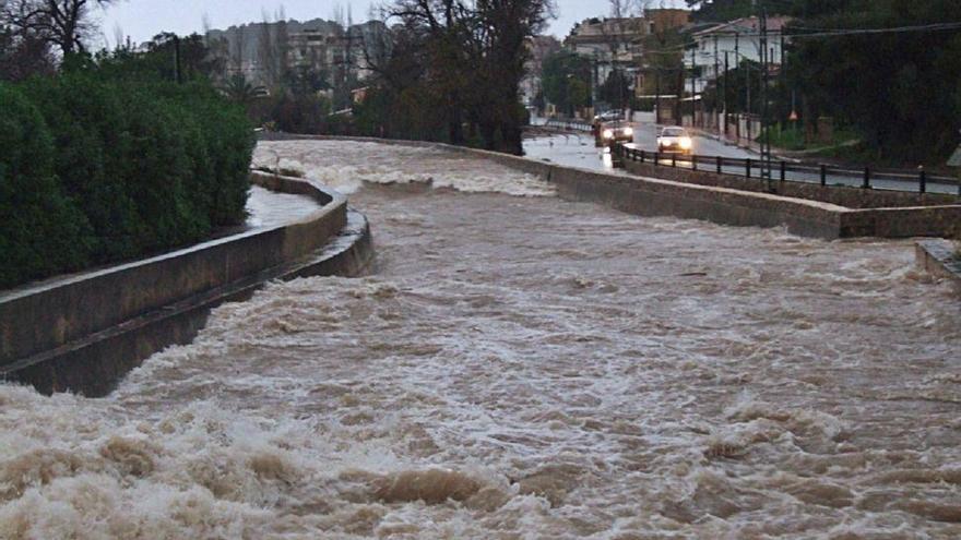 Las recientes lluvias dejaron imágenes como ésta en el valle.