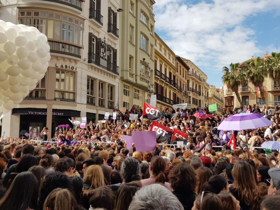 Concentración del 8-M en la plaza de la Constitución.