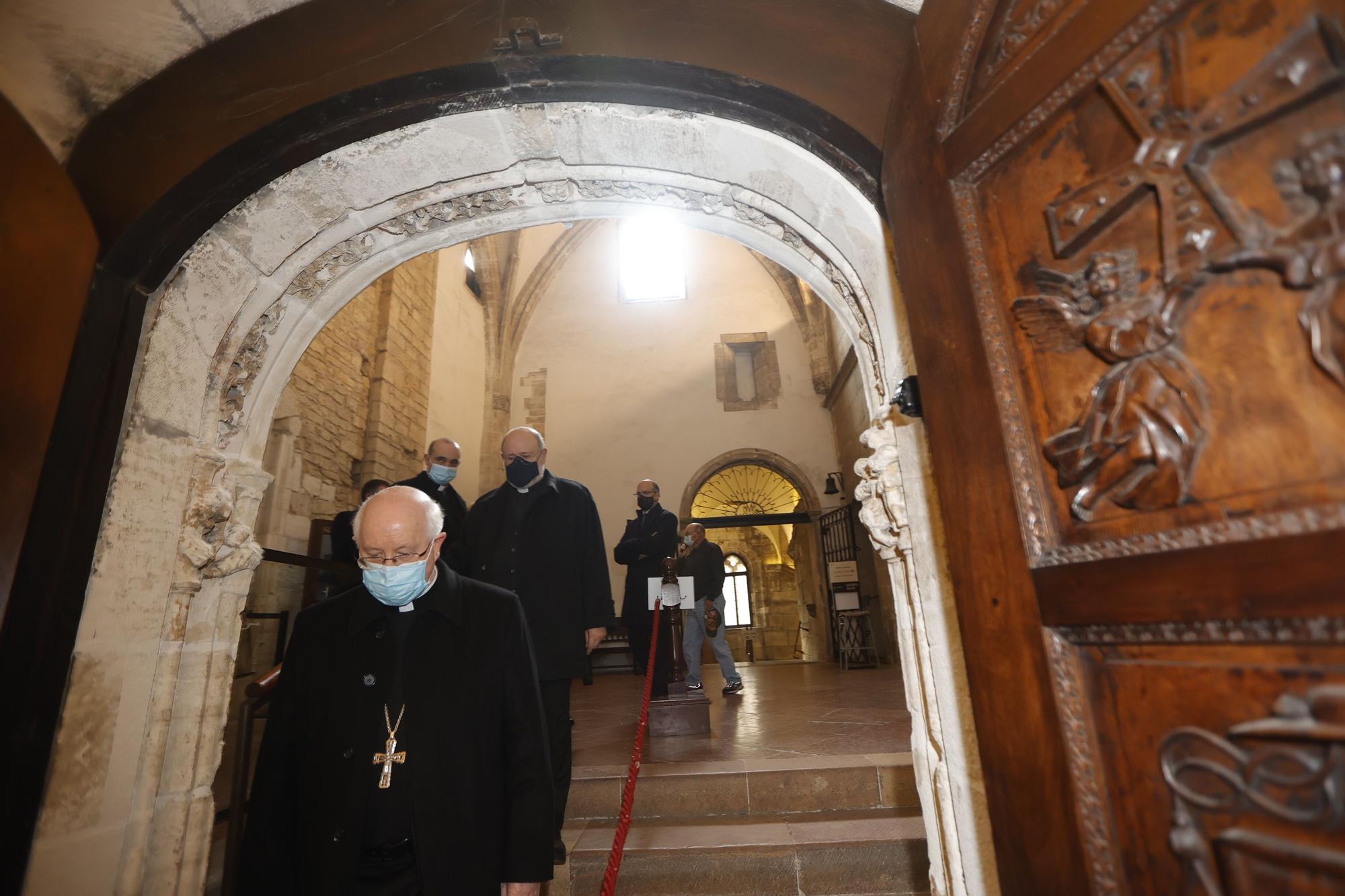 EN IMÁGENES: Así fue el pregón de la Semana Santa en Oviedo