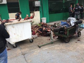 Al menos 60 muertos en un violento motín en una cárcel de Brasil
