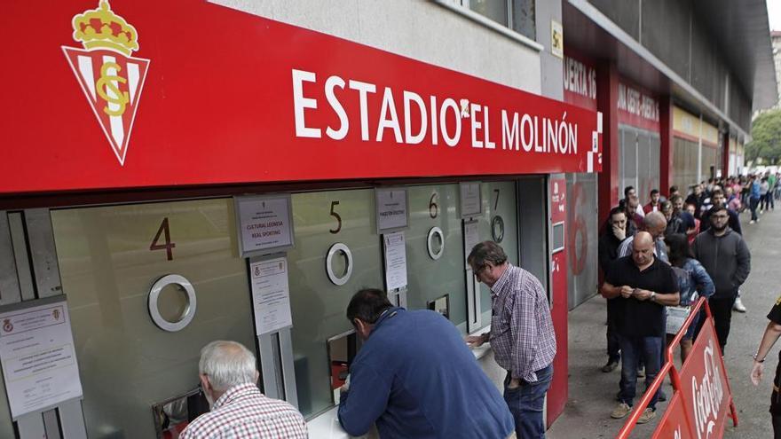 El Sporting sorteará entre los abonados 900 entradas para el derbi