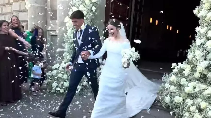 Omar Montes, la gran sorpresa en la boda del exjugador del Celta Gabri Veiga en Monforte