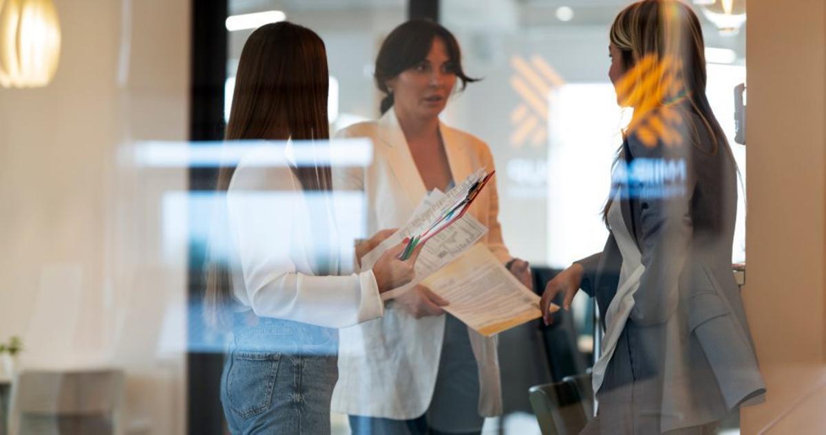 Las prácticas extracurriculares, clave para acceder al empleo