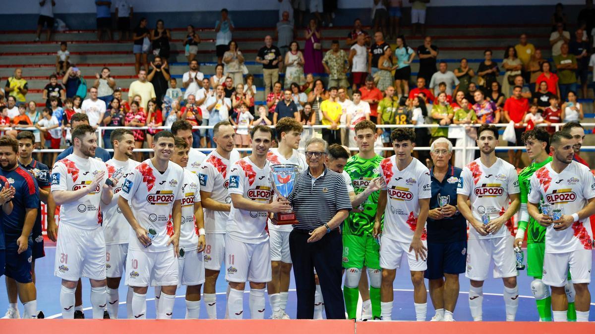 Juanjo López se viste de héroe y da a ElPozo Murcia otra Copa Presidente