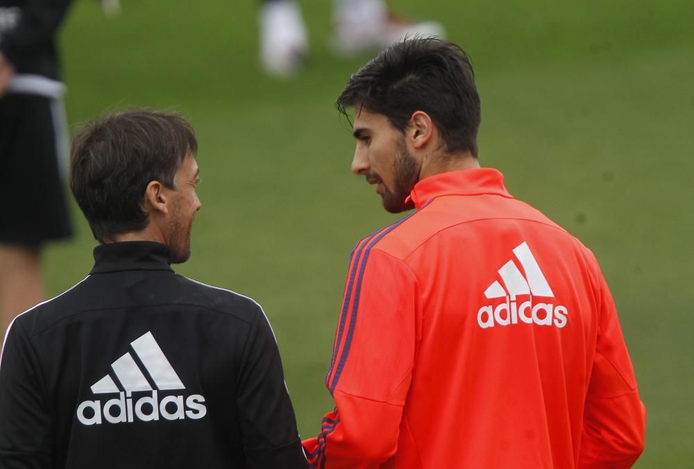 Último entrenamiento del Valencia antes del partido contra el Real Madrid