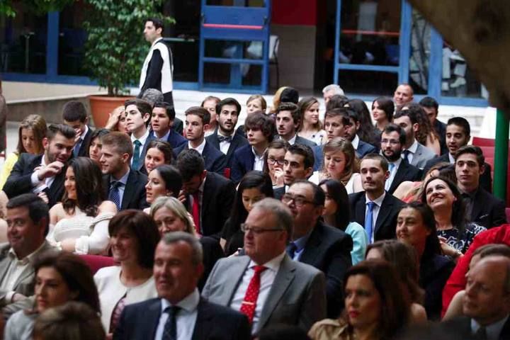 Imposicion de becas del Colegio Mayor Azarbe