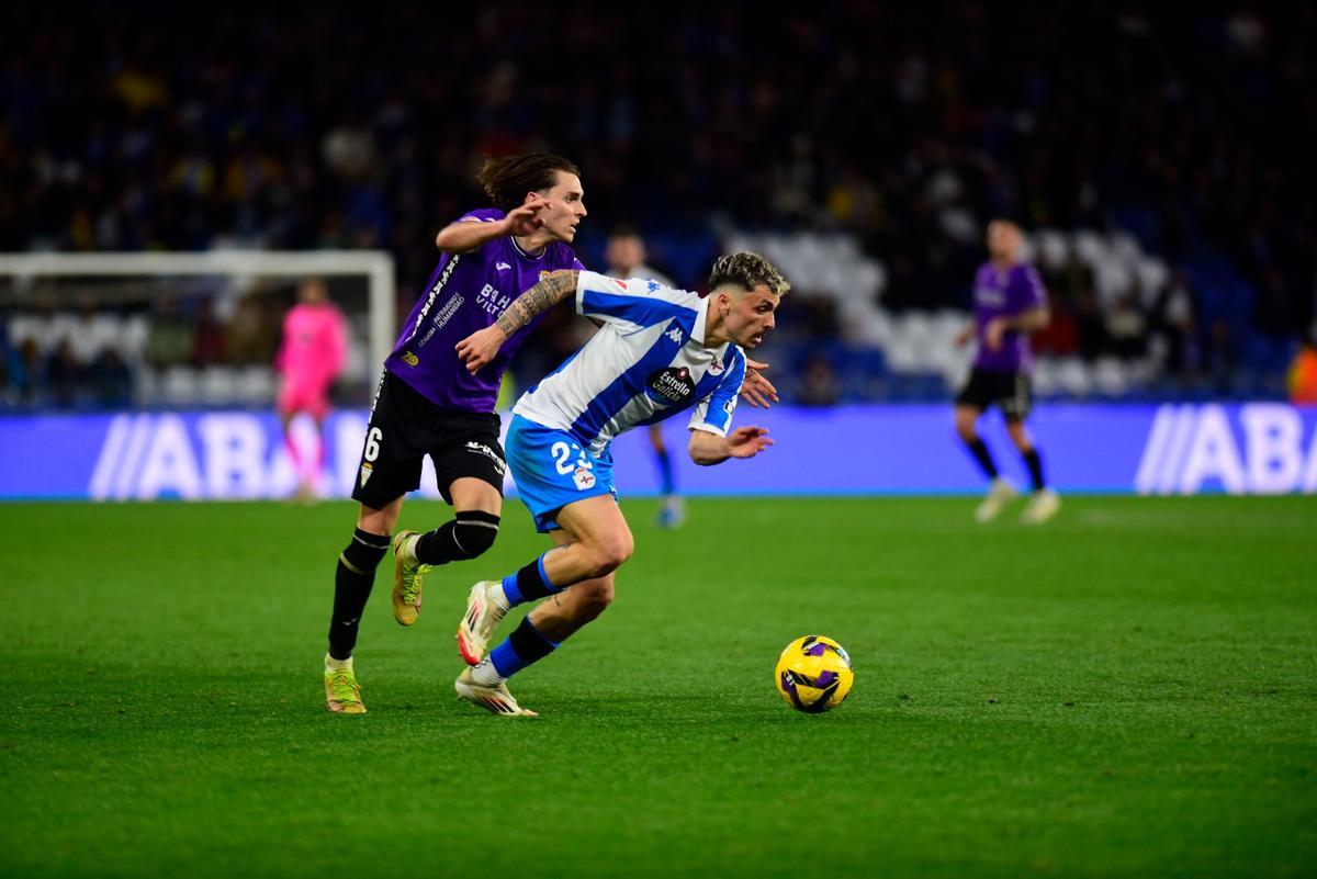 Ximo Navarro, durante el Dépor-Córdoba del pasado curso