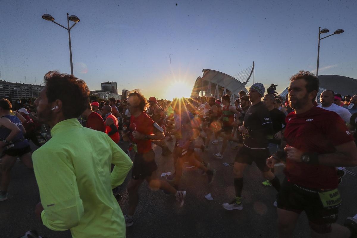 Salida del Maratón Valencia 2021