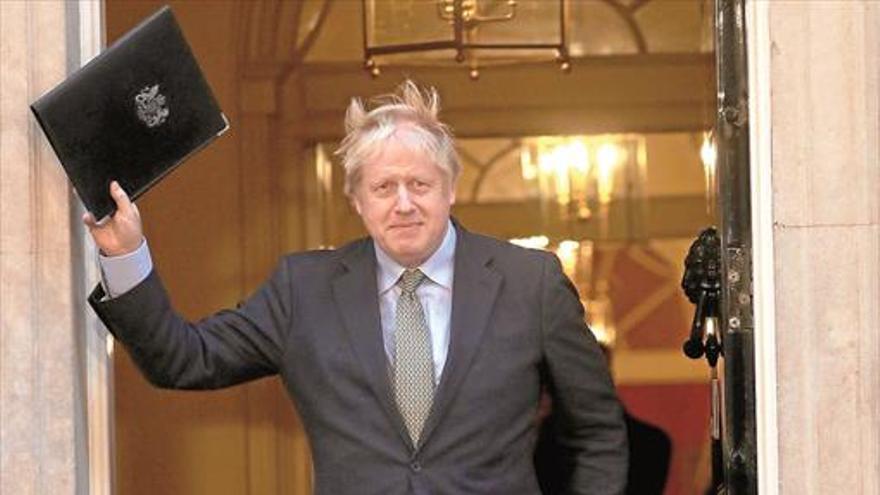 Johnson pone la directa al ‘brexit’