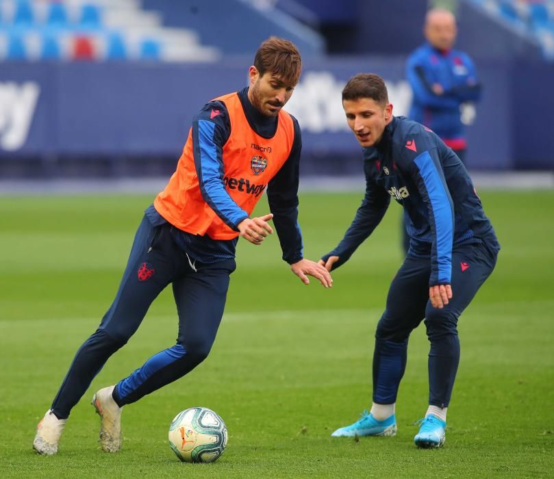 Entrenamiento de Navidad del Levante ud