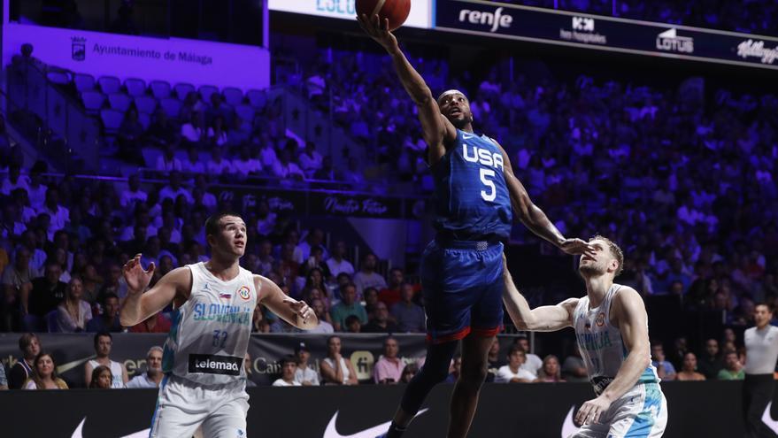 92-62: Estados Unidos enamora al Carpena ante una Eslovenia sin Doncic