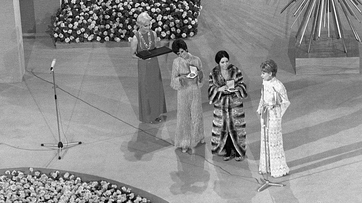 Laura Valenzuela, junto a Salomé y Massiel en Eurovisión 1969.