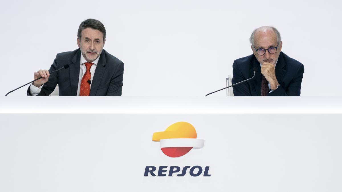 El consejero delegado de Repsol, Josu Jon Imaz,  y el presidente, Antonio Brufau.