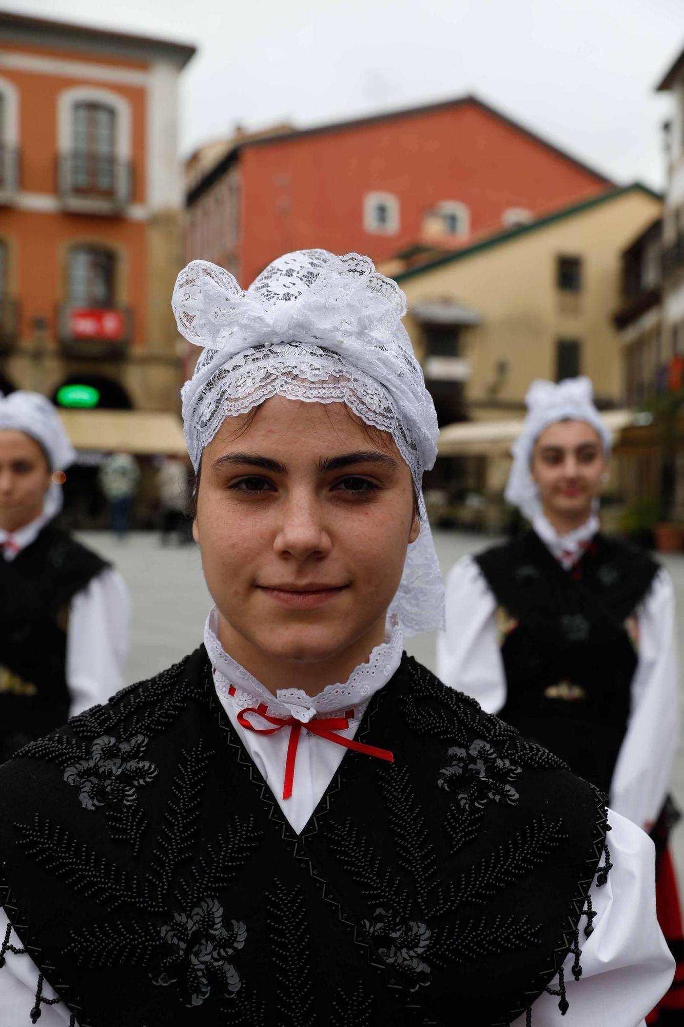 Las fiestas del Bollo ya tienen Xana y Xanina con sus damas de honor