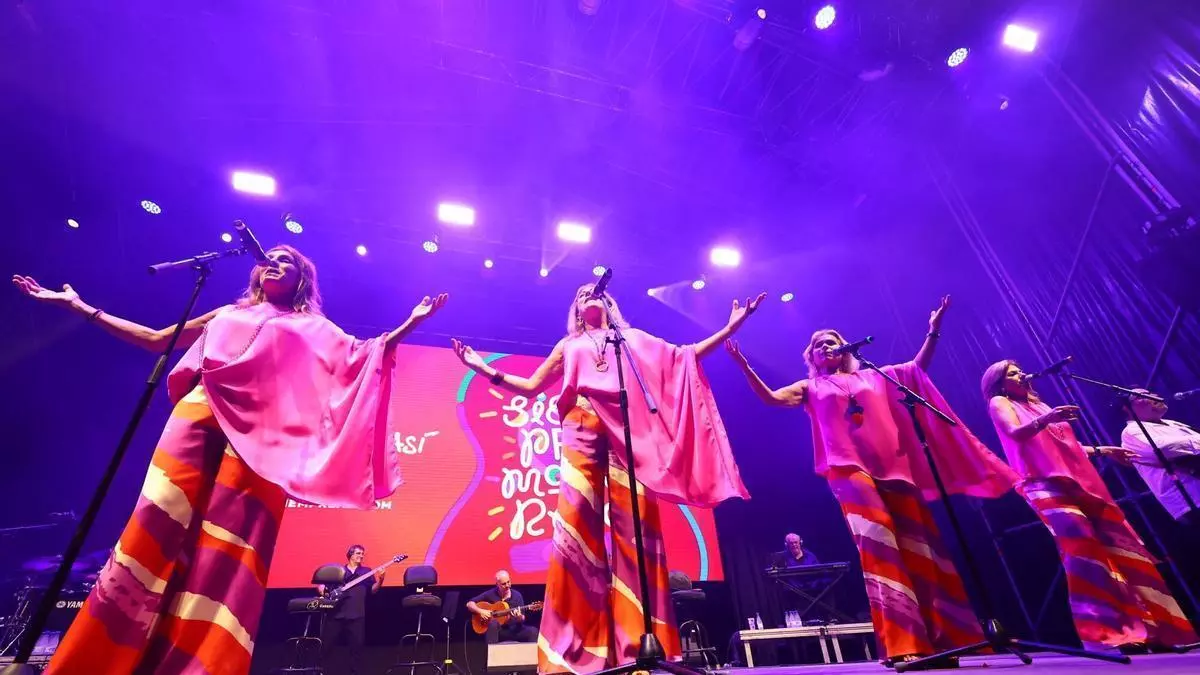 Siempre Así pone rumba y alegría al maratón musical del SOM Festival