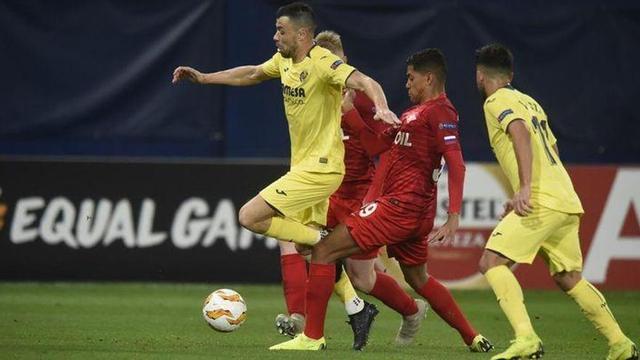 Javi Fuego: "El Villarreal ha sabido reaccionar a una semana difícil"