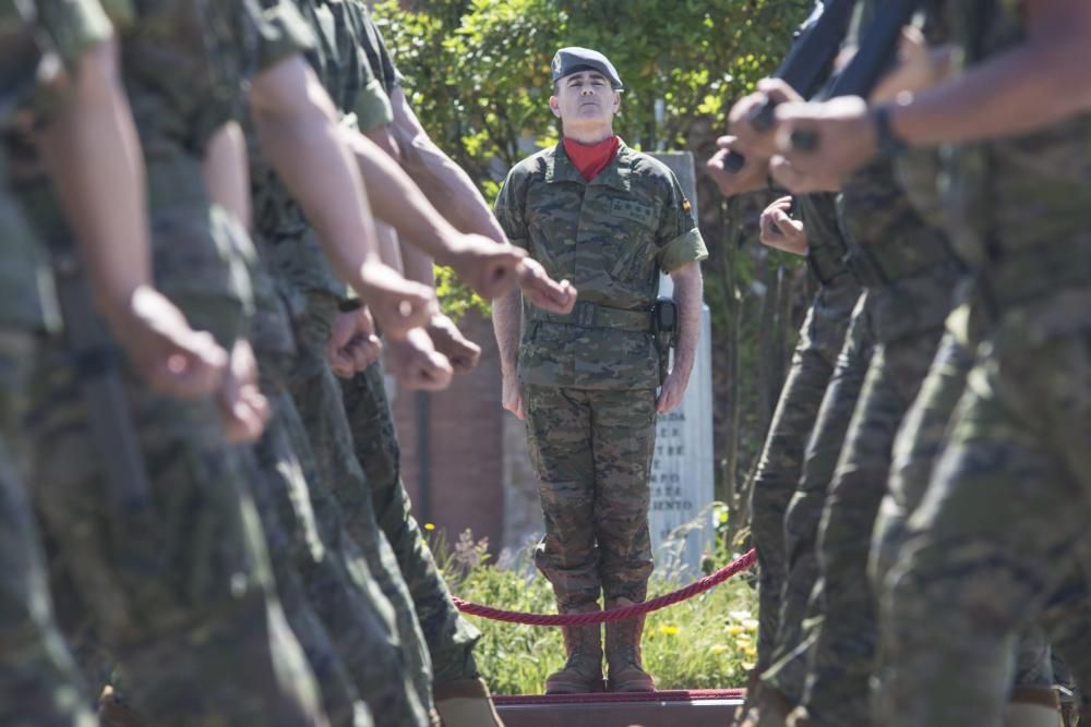 Desfile militar en Cabo Noval