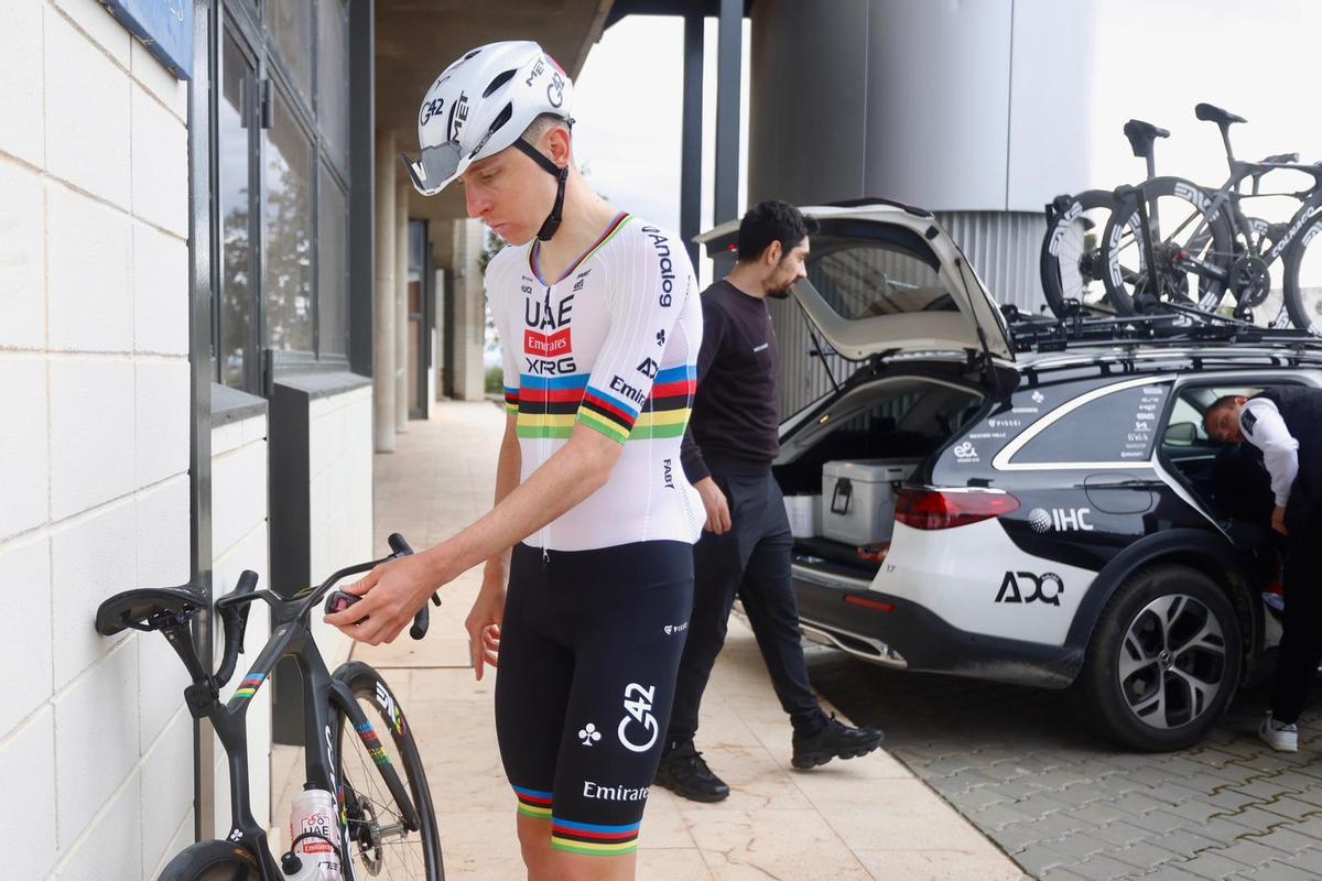 Pogacar entrena en el Velódromo Luis Puig de València para asaltar Roubaix y un nuevo Tour