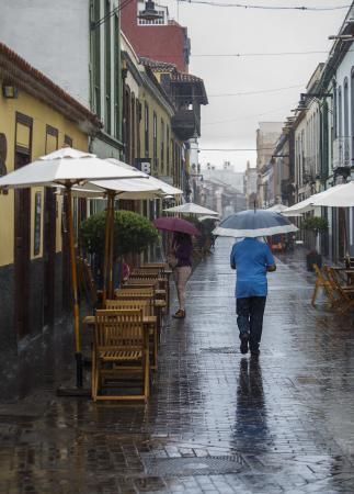 Primeras lluvias otoñales en La Laguna