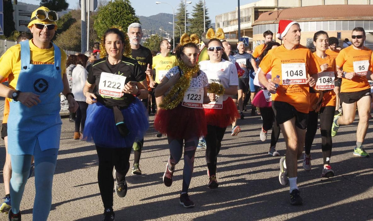 Ambiente extraordinario en la carrera de la San Silvestre cordobesa