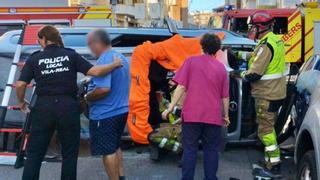 Accidente en Vila-real: Colisión entre dos vehículos en el cruce del camí Ermita
