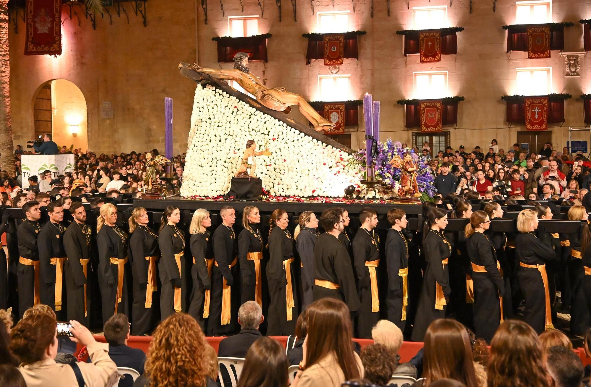 Las mejores imágenes del Jueves Santo en Elche