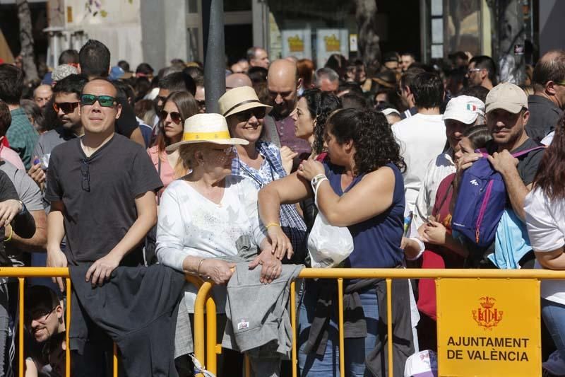 Búscate en la mascletà del 9 de marzo