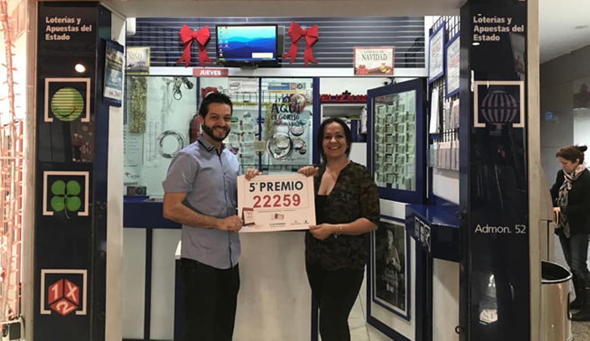 En Siete Palmas es el segundo año consecutivo que reparten un quinto premio.
