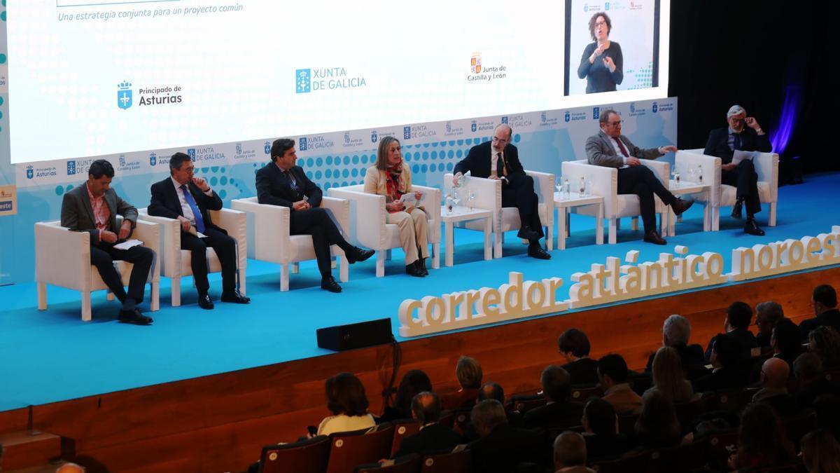 Mesa "O Noroeste na loxística nacional e internacional"
