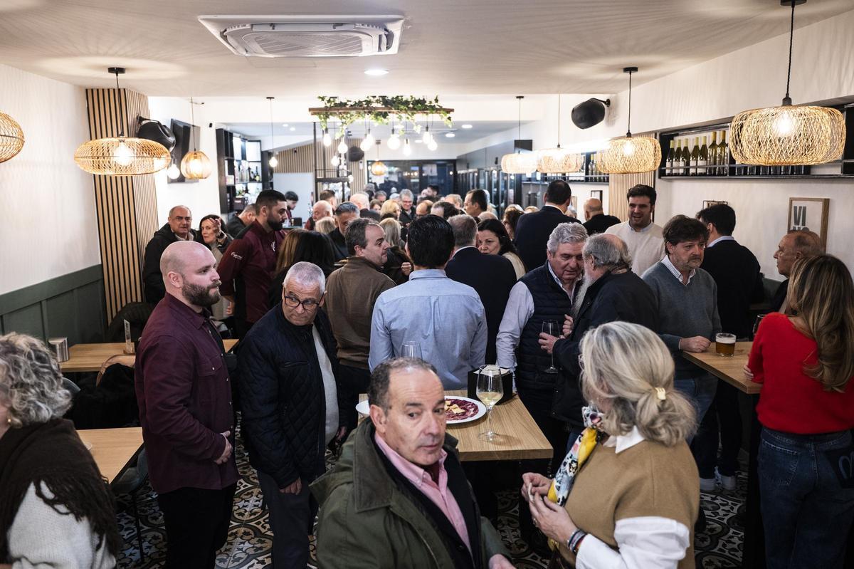 Fotogalería | Estreno por todo lo alto de En frente by Oquendo en Cáceres Fotogalería | Estreno por todo lo alto de En frente by Oquendo en Cáceres