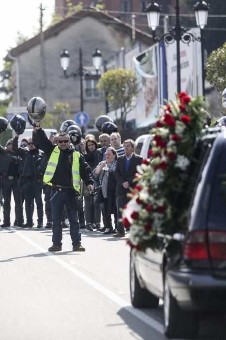 Funeral por el joven motorista ovetense fallecido en un accidente en Villaviciosa.