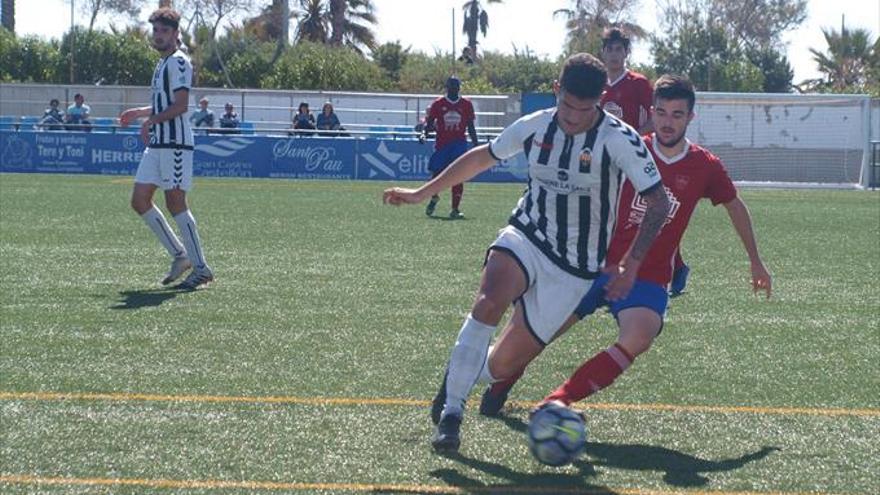 El Castellón B no perdona y cumple frente al Borriol