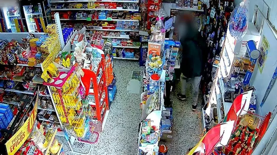 La Guardia Civil detiene a una persona acusada de cometer 20 delitos contra el patrimonio en Güímar