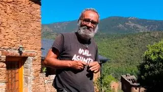 Tomàs, el único vecino de un pueblo abandonado del Pirineo: «La vida es más sencilla de lo que nos vendieron»
