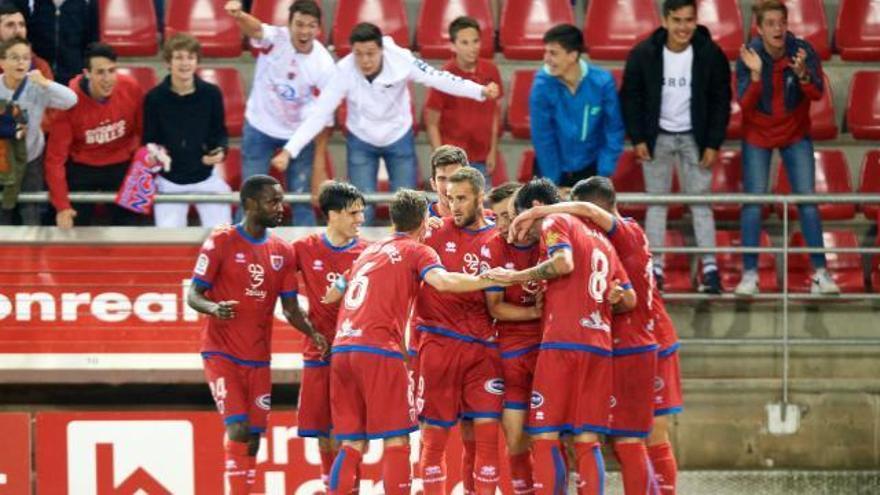 El Numancia se mete en la pelea en la última jornada (2-1)