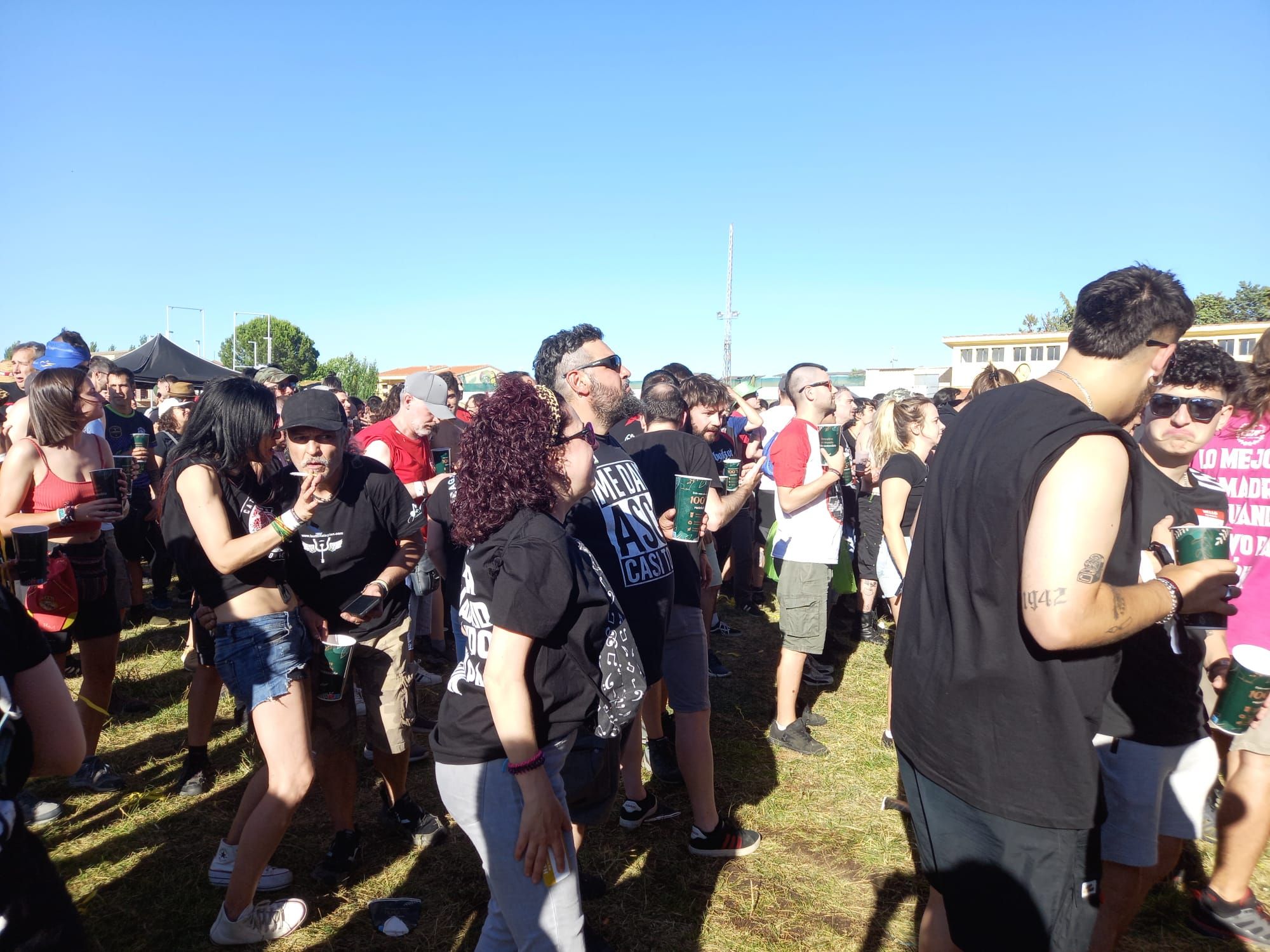 GALERÍA | La primera jornada del Festival "Vintoro" 2024 llena Toro de rock y punk