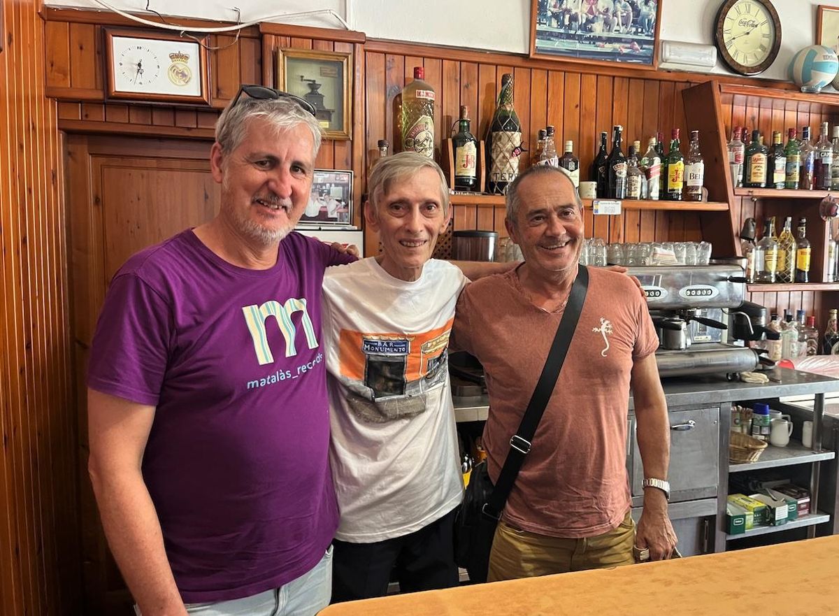 Diego Lechado dice adiós a toda una vida en el bar con más historia de Portocristo