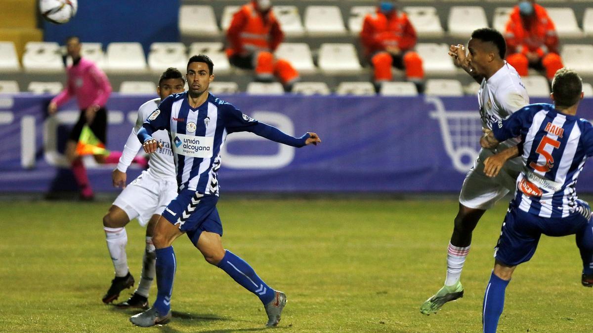 Alcoyano - Real Madrid: El Alcoyano hace historia y elimina al Madrid de la Copa del Rey (2-1)