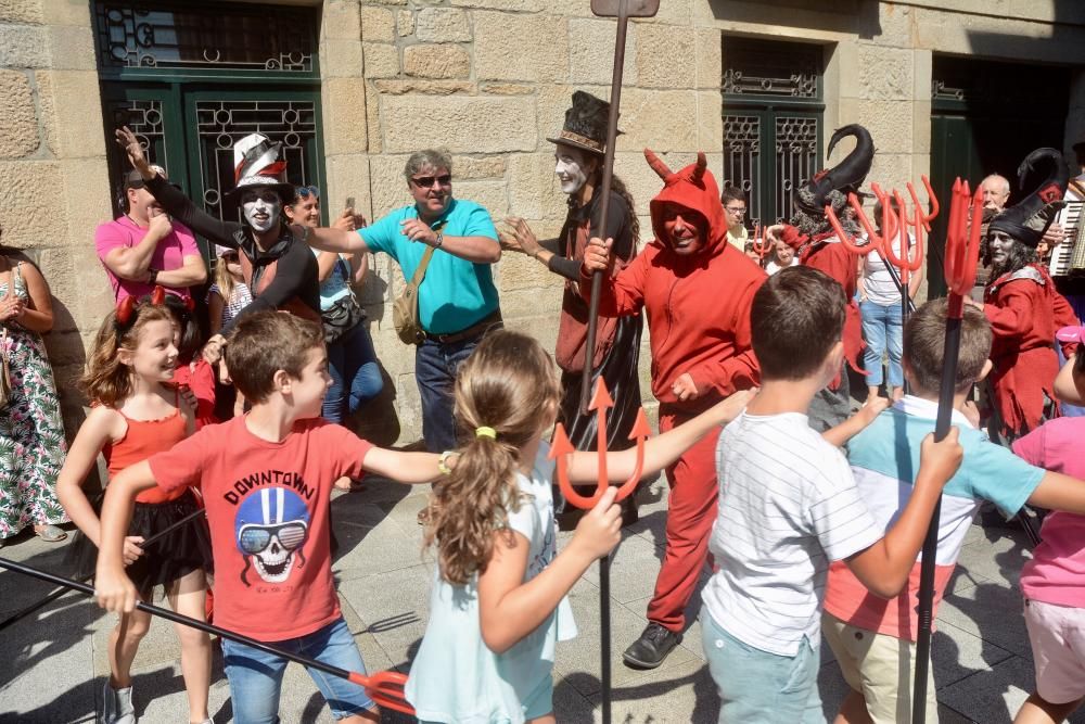 "O Demo" campa a sus anchas por Pontevedra