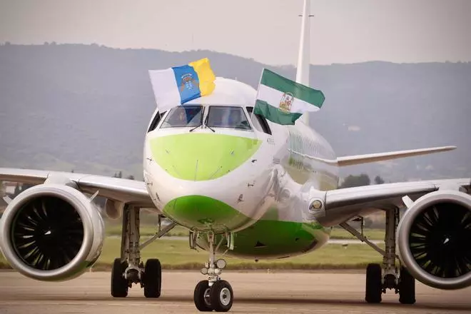Binter estrena una etapa histórica en el aeropuerto de Córdoba