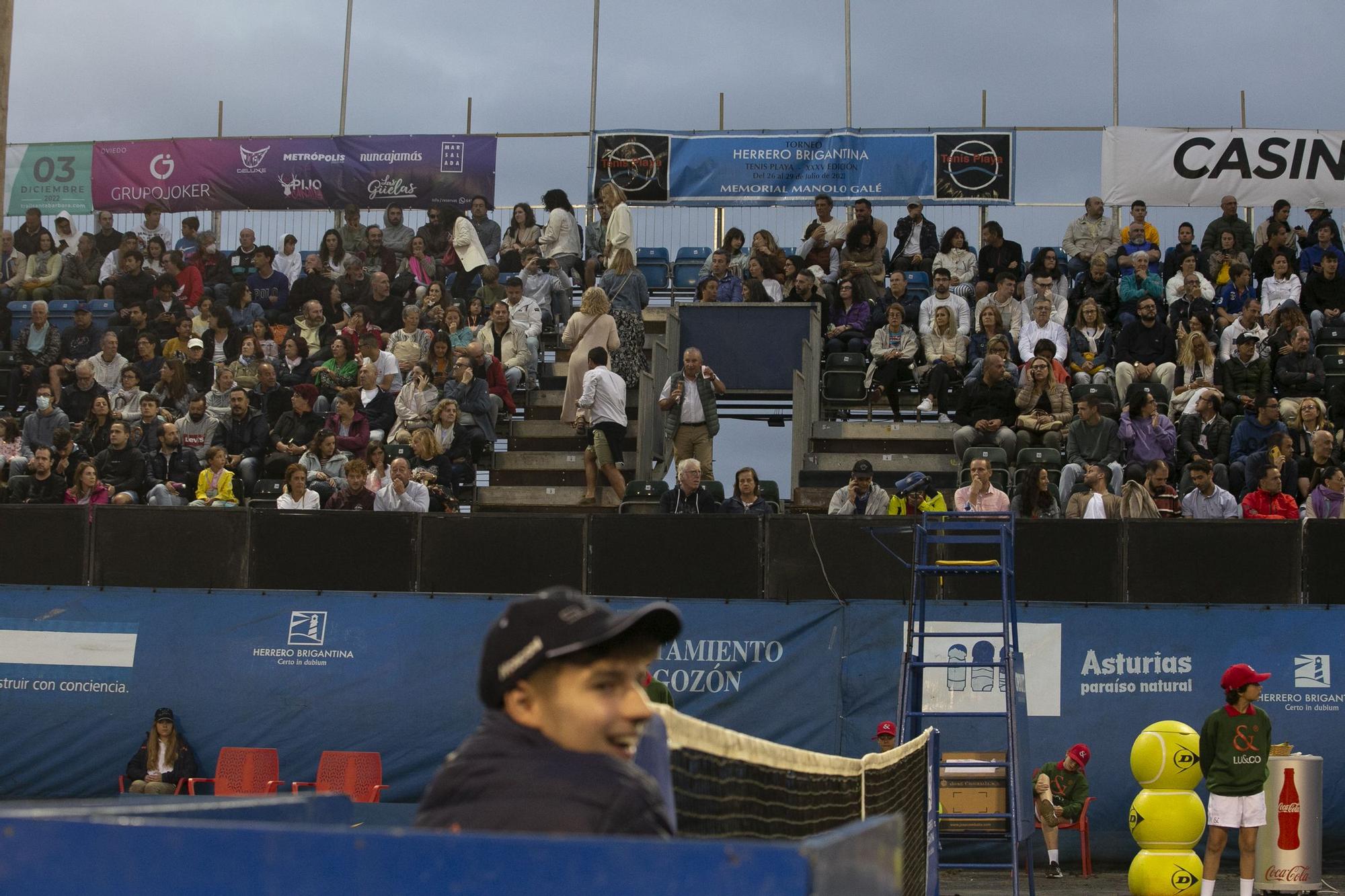 EN IMÁGENES: Así fue el regreso del torneo de tenis playa de Luanco