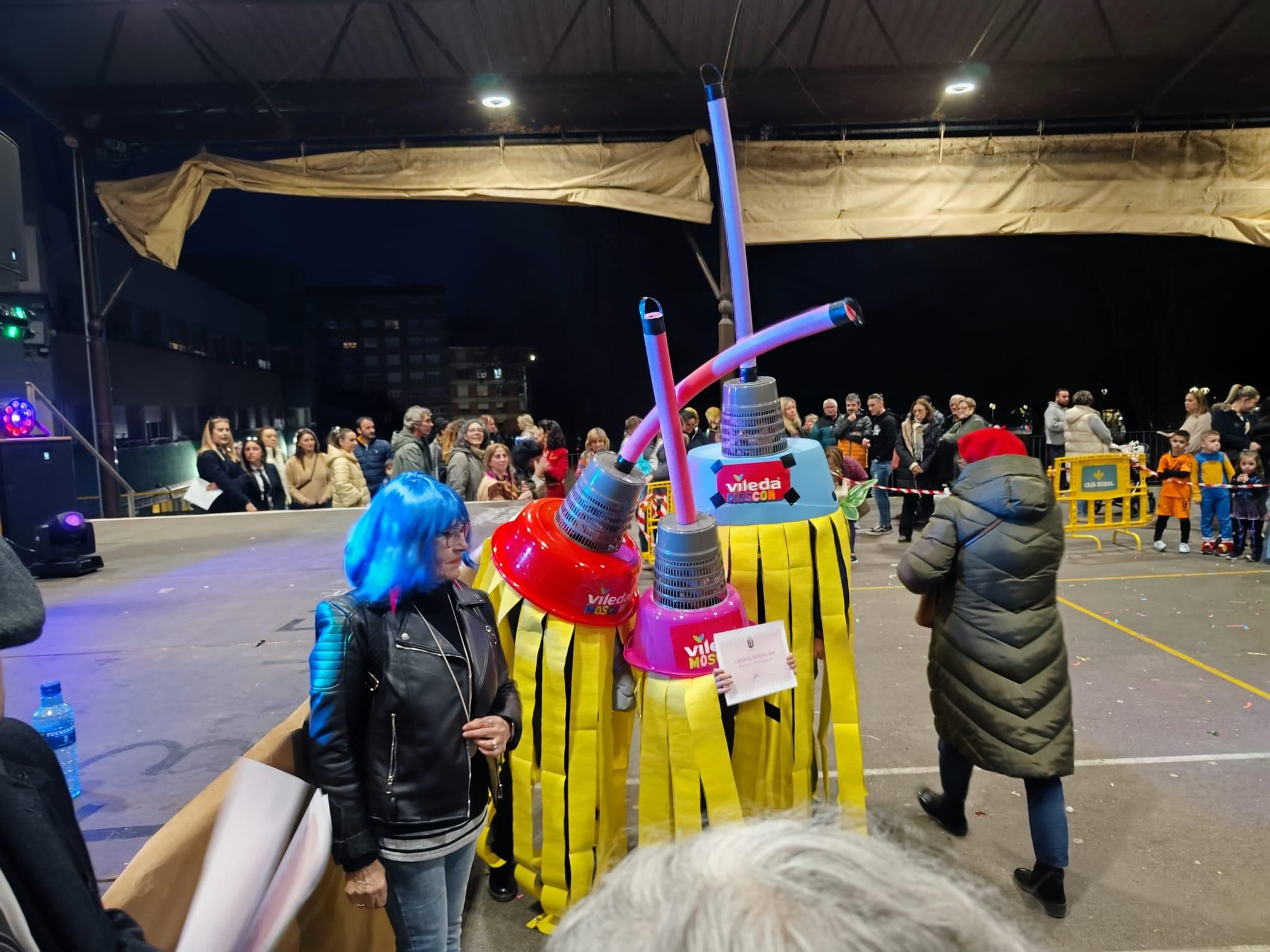 Todas las imágenes del concurso de disfraces de Grado: así fue la gran fiesta en El Frontón