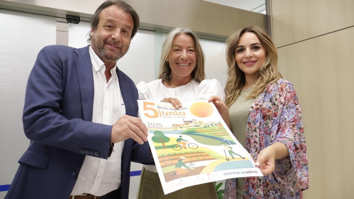 García-Ibarrola, Albás y Ruiz presentan la campaña.