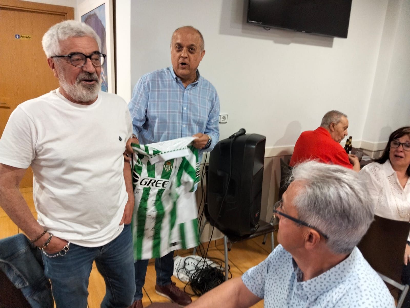 Homenaje a Francisco "Chato" Aragón en Xàtiva