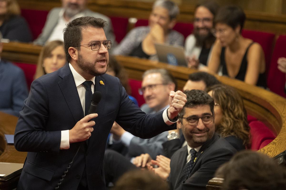 Aragonès, sobre la suspensió de Borràs: «El reglament és el que tenim»