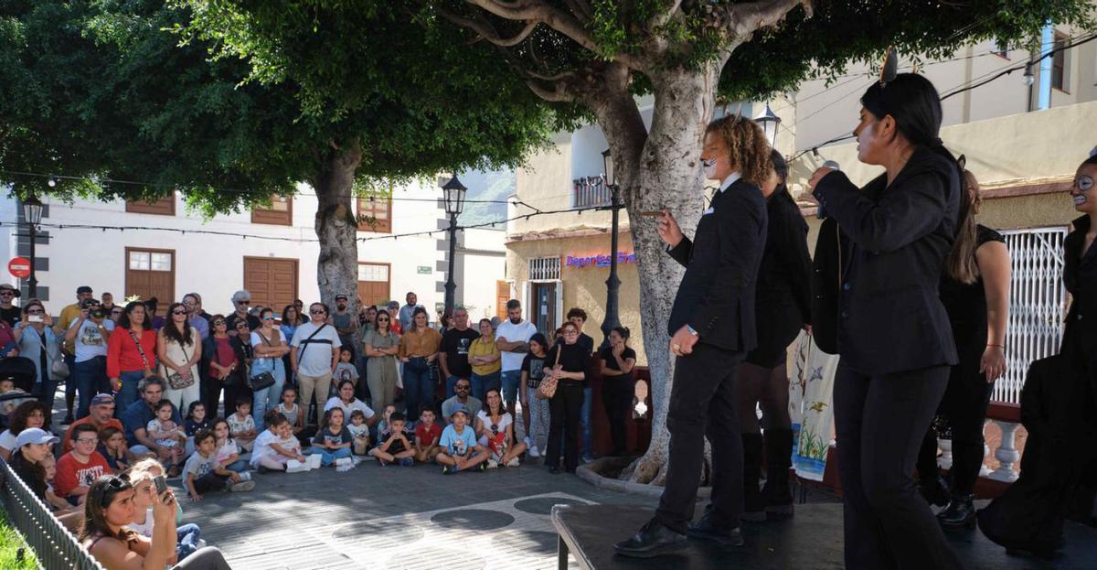 Más de 7.000 personas disfrutan en Los Silos del Festival del Cuento