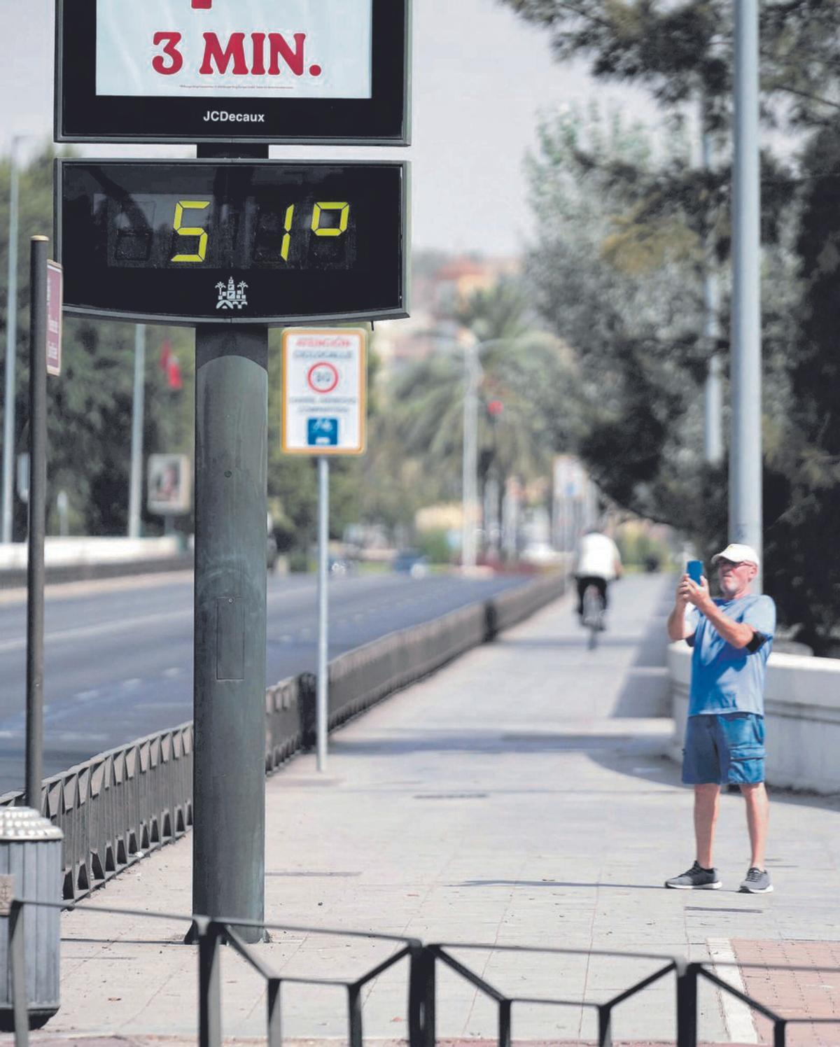 Sanitat crea un nou mapa d’alertes per calor extrema