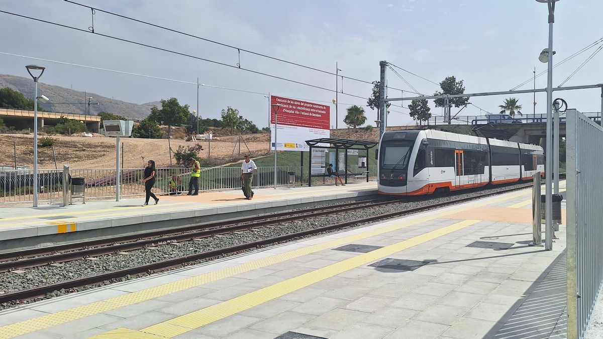 El TRAM vuelve a circular entre Benidorm y La Vila