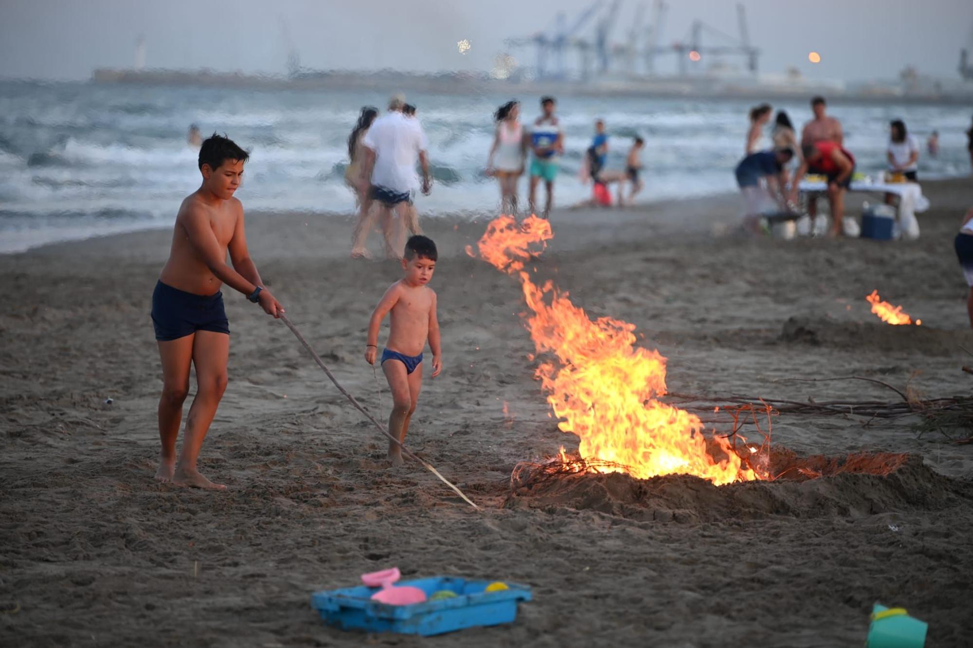 GALERÍA / Las mejores imágenes de la Nit de Sant Joan en Castellón