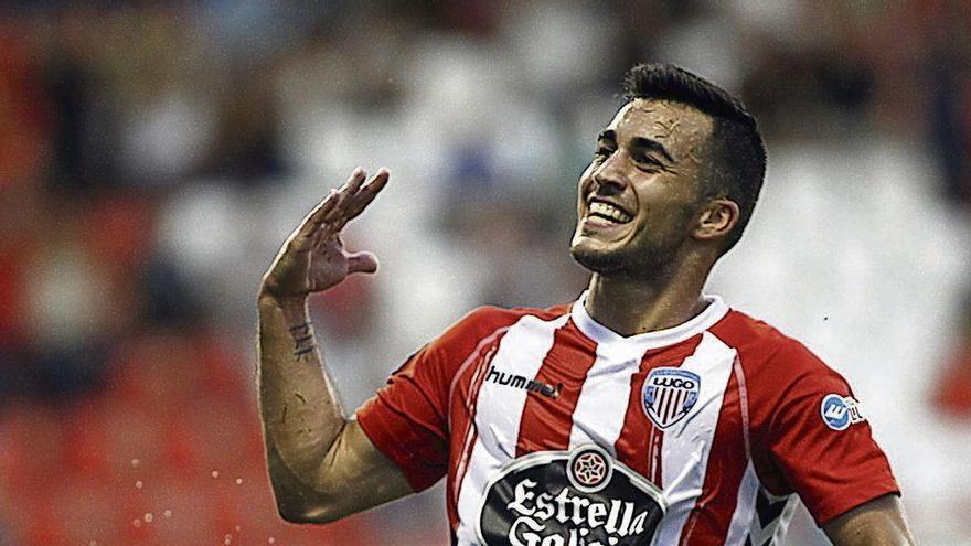 Joselu, durante un partido con el Lugo.